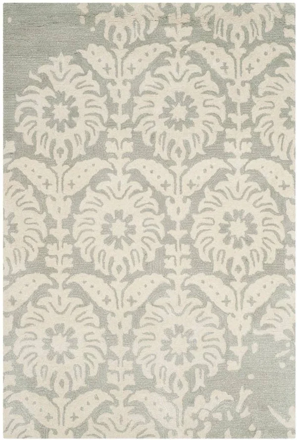 Safavieh Bella Light Grey & Ivory 4& x 6& Rug