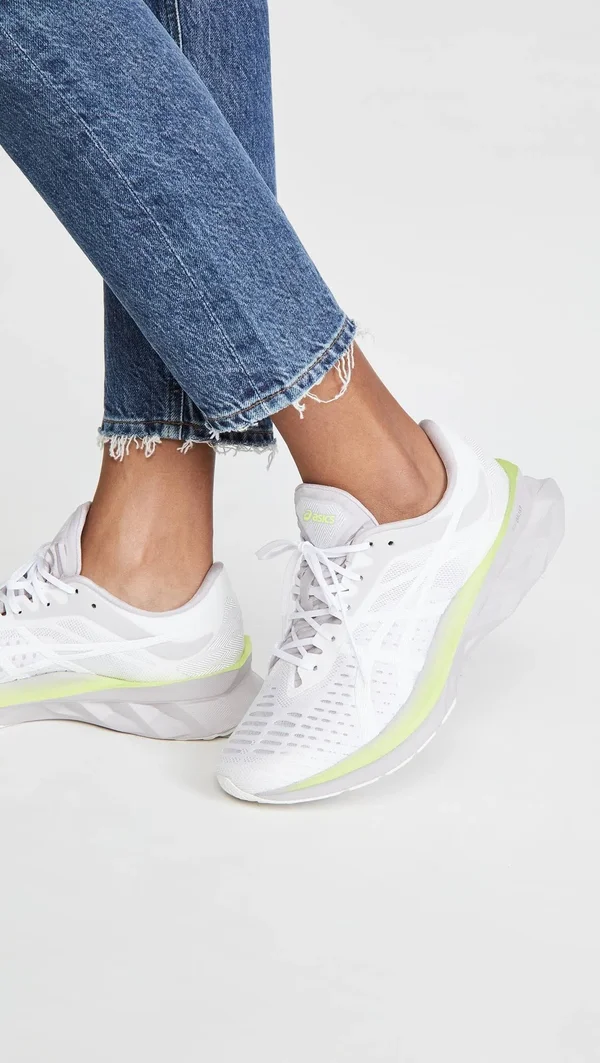 Asics Novablast White/Green Women's Running Shoes - Size: 9