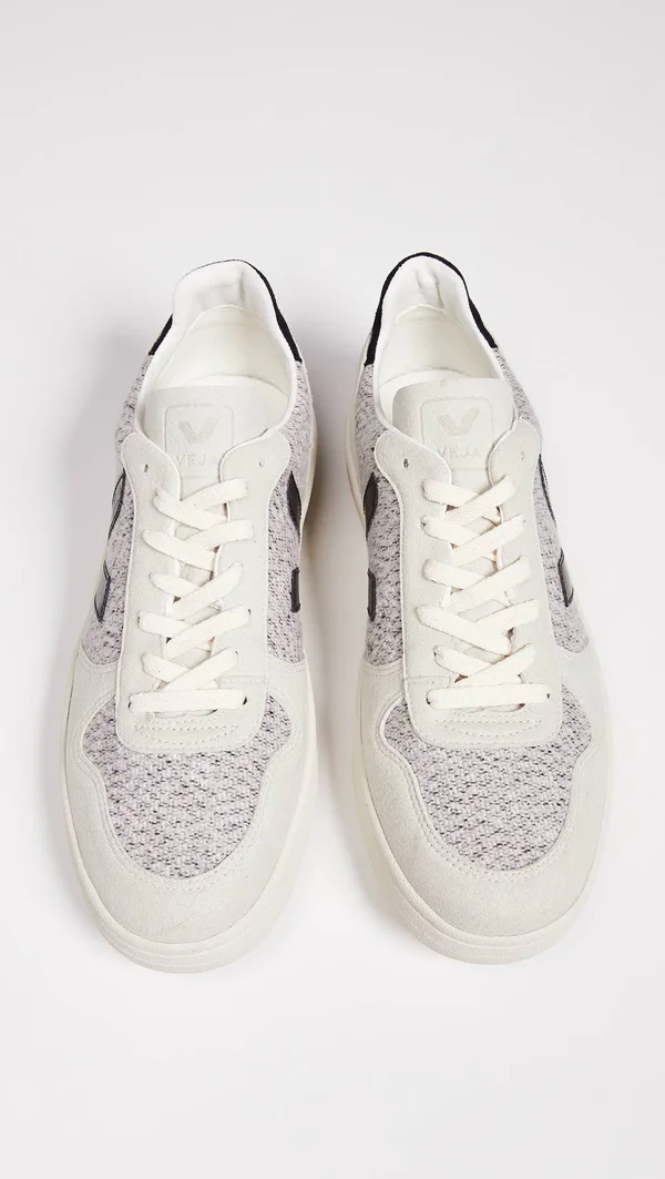 Veja Women's V-10 Sneakers