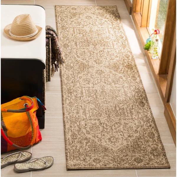 Safavieh LND139C-210 2 ft. 2 in. x 10 ft. Linden 100 Traditional Runner Rug Cream & Beige