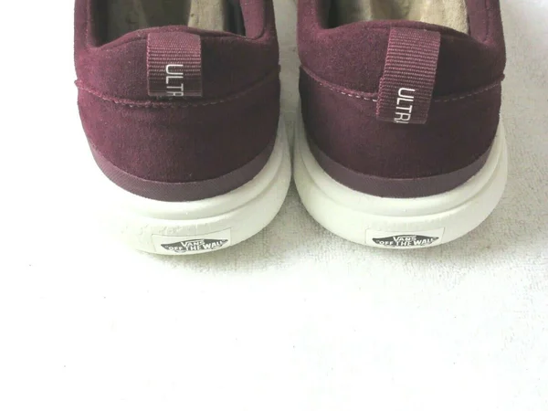Vans Ultrarange Exo SE Shoe - Women's (Suede) Port Royale/Marshmallow, Mens 9.5/Womens 11.0