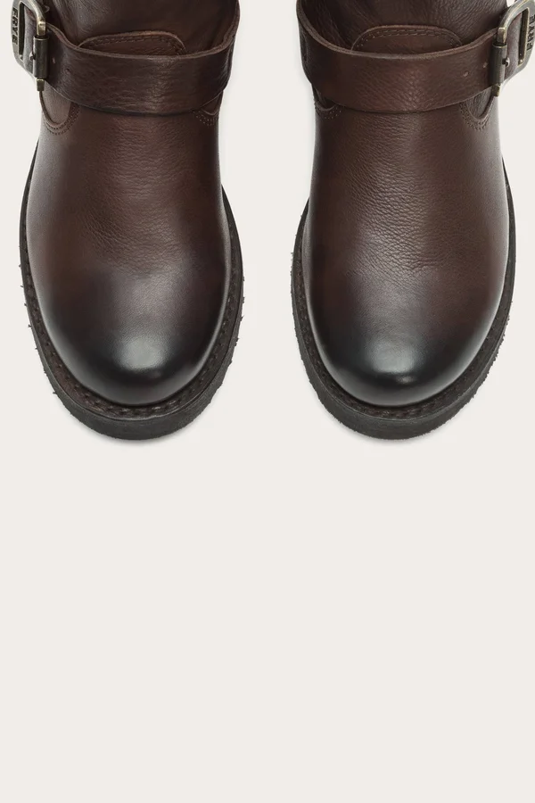 Frye - Veronica Short, 7.5 US, Dark Brown