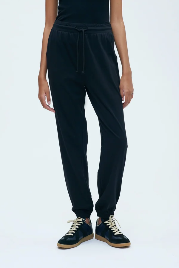 Kotn Women's Jersey Tapered Lounge Jogger - Size Small