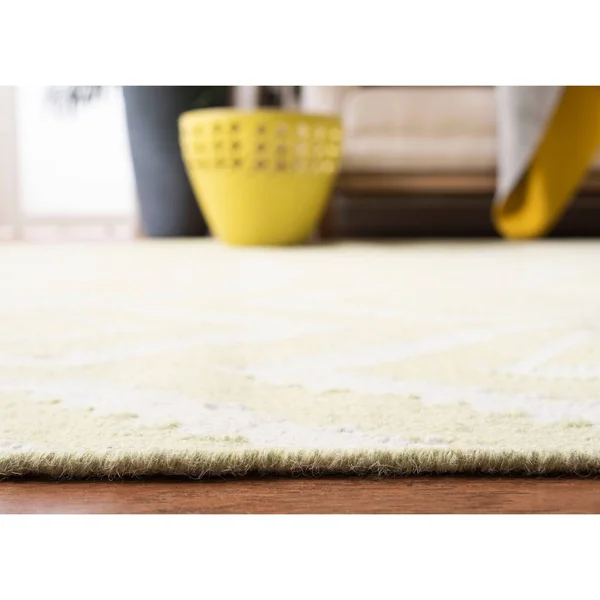 Safavieh DHU556A Dhurries Area Rug, Green, Ivory: 6-ft x 9-ft