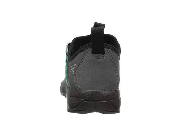 Arc&teryx Arakys Approach Shoe - Women's Shark/Bora Bora - 8.5