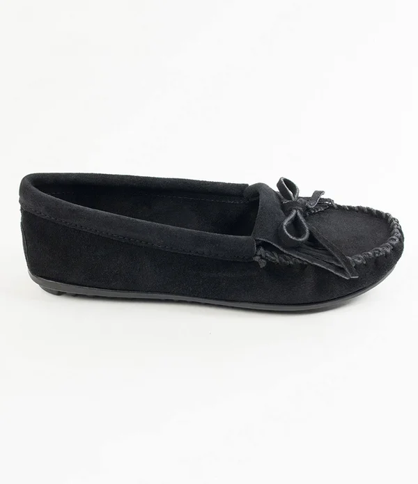 Minnetonka Women's Kilty Suede Moccasin Blue, 7.5