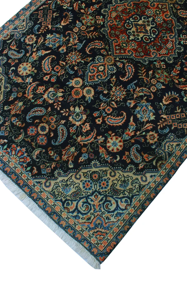 Semi Antique Scot Blue/Ivory Rug - 3&3x22 x 5&4x22