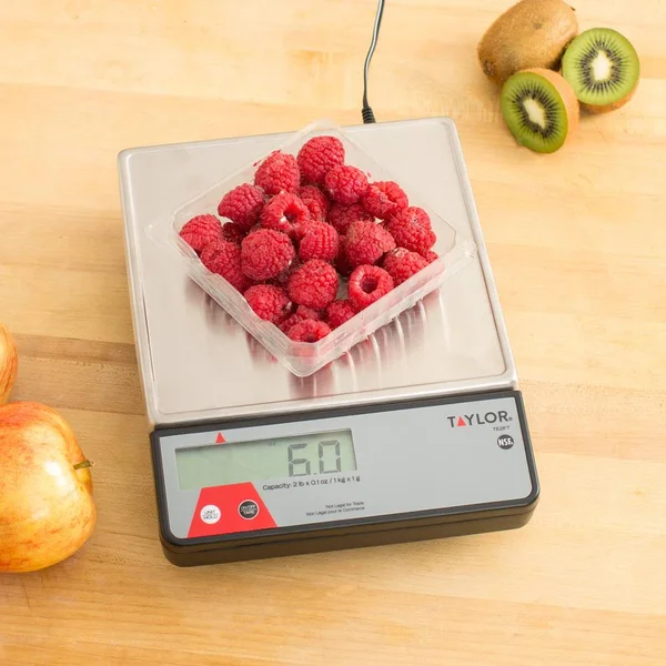 Taylor TE2FT 2 lb. Compact 7 1/8x22 x 7 1/8x22 Digital Portion Control Scale