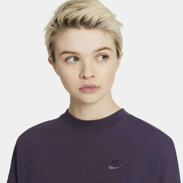 Nike Sportswear Women's Jersey Long-Sleeve Top in Purple, Size: Large, CZ3556-573