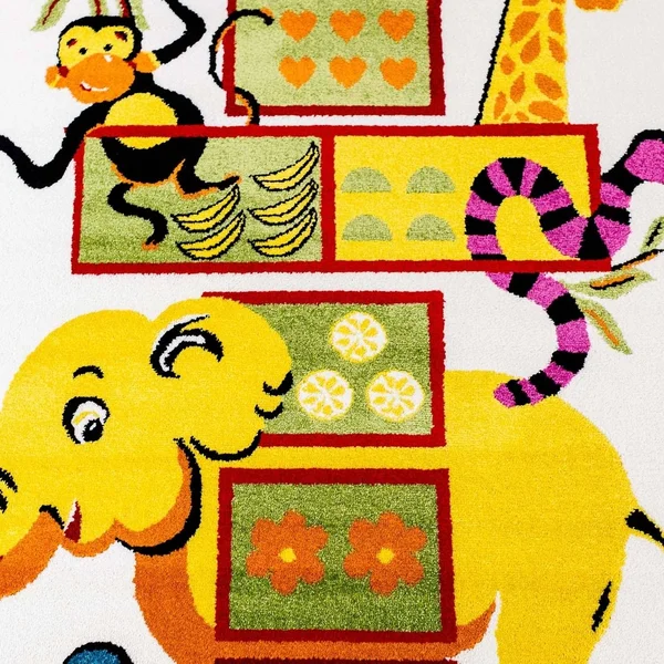 Ladole Rugs Adorable Cute Durable Soft Modern Moda Collection Kids Area Rug Carpet with Elephant White - 5x8, Size: 5&3 inch x 7&
