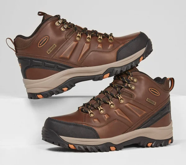Skechers Men's Relment-Traven Hiking Boot - Size: 9.5, Brown
