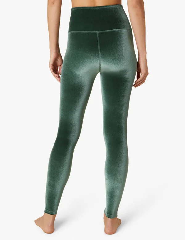 Velvet Motion High Waisted Midi Legging - Beyond Yoga Forest Green, M
