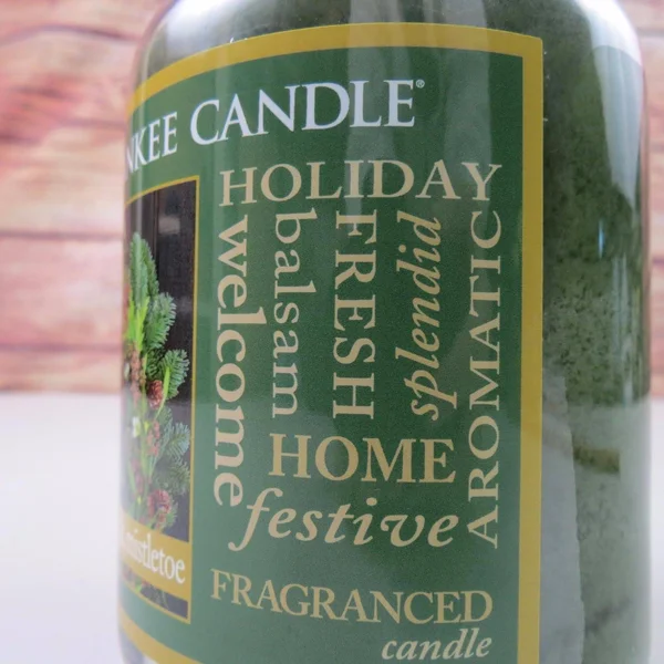 Yankee Candle Large Jar Candle, White Pine & Mistletoe