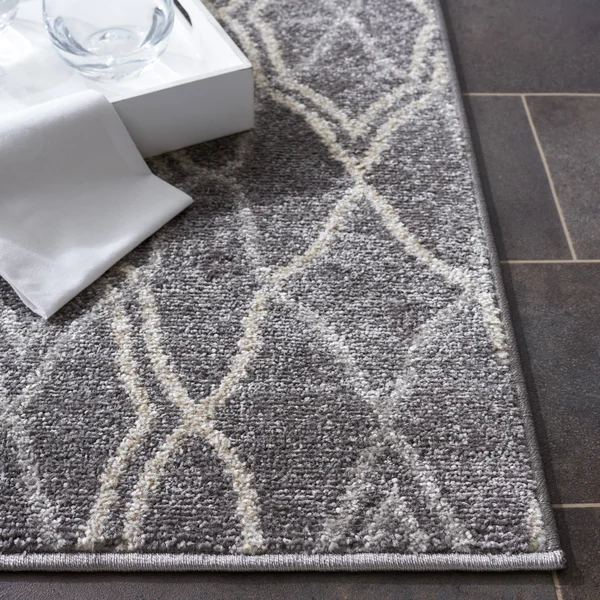 Safavieh Amherst Grey & Light Grey 8& x 10& Rug