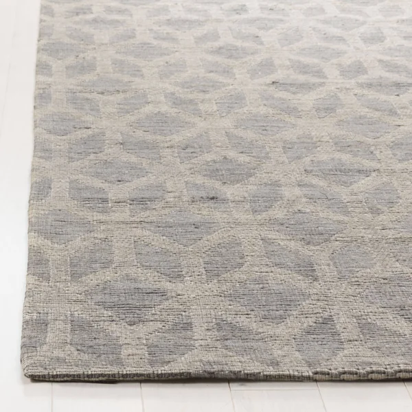 Safavieh Cape Cod CAP415A Grey - Gold 4& x 6& Area Rug