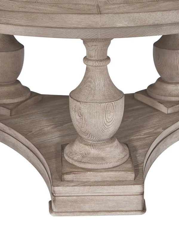 Bassett Mirror Laurel Sandy Pine Round Cocktail Table