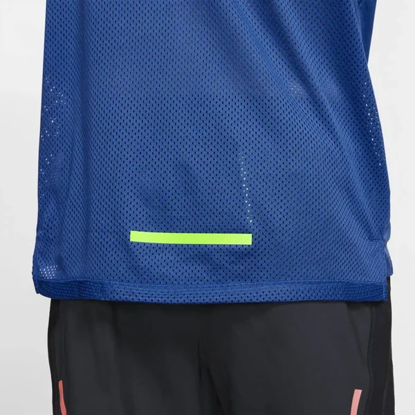 Nike Wild Run Men's Short-Sleeve Mesh Running Top