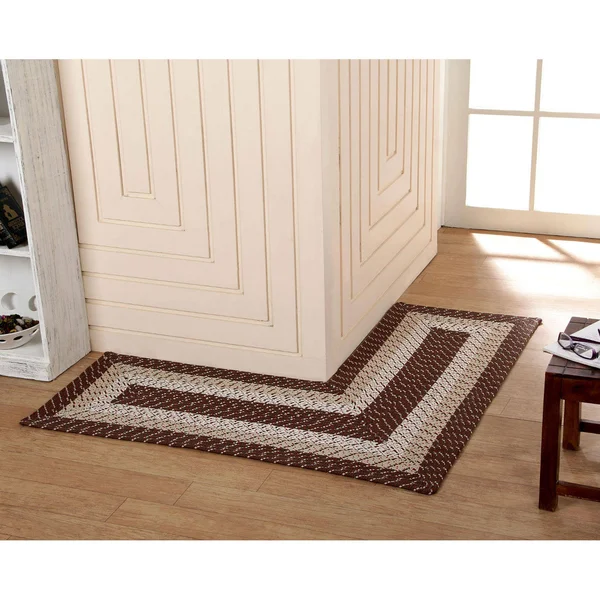 Better Trends Country Hand-Braided Brown Area Rug; 4& x 4&