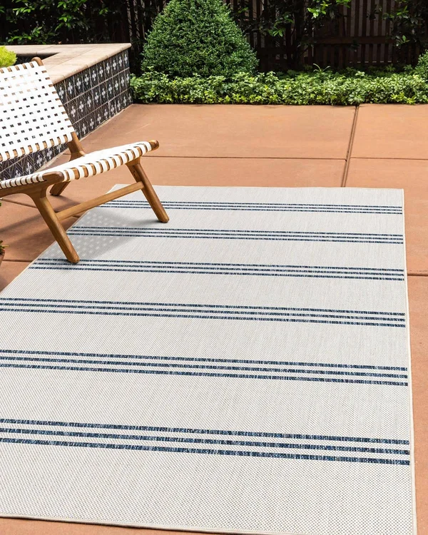 Jill Zarin Anguilla Indoor Outdoor Rug, Red, 6x9 ft