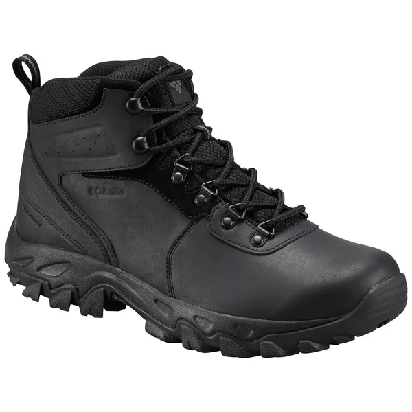 Columbia Men's Newton Ridge Plus II Waterproof Wide Hiking Boot, Black/Black, 9