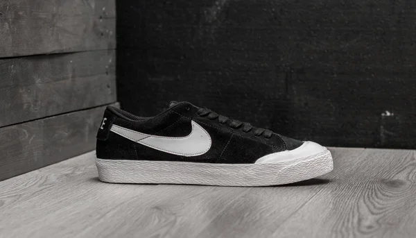 Nike SB Blazer Zoom Low XT Shoes - Black