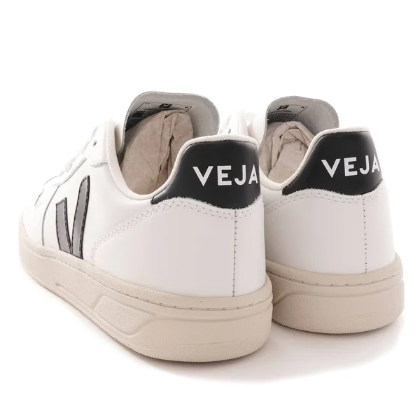 Veja V-10 Leather (White - Black)