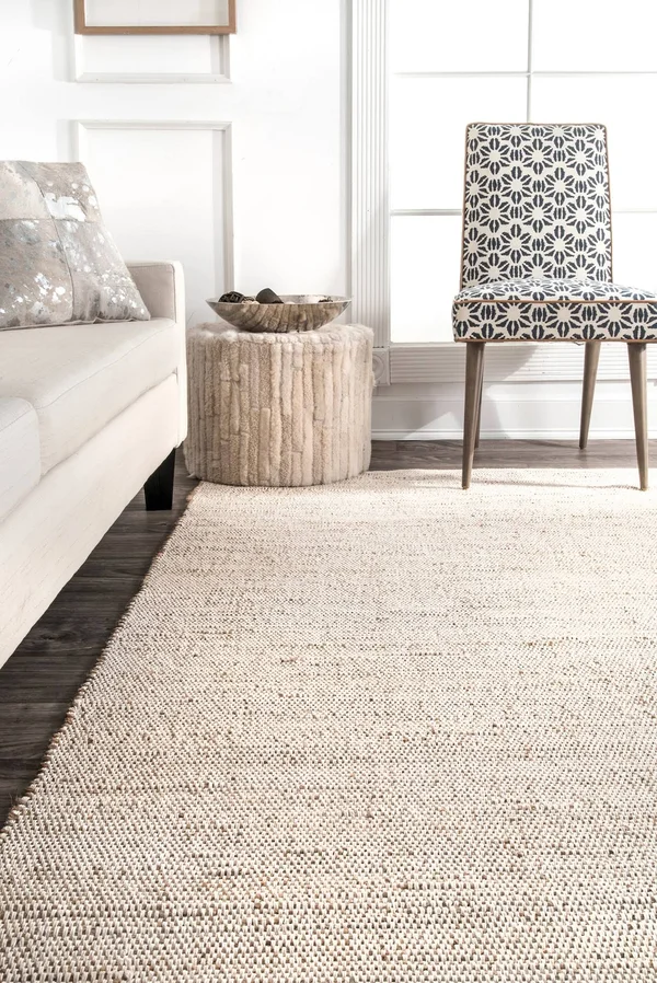 nuLOOM Solid Elfriede Natural 3& x 5& Area Rug