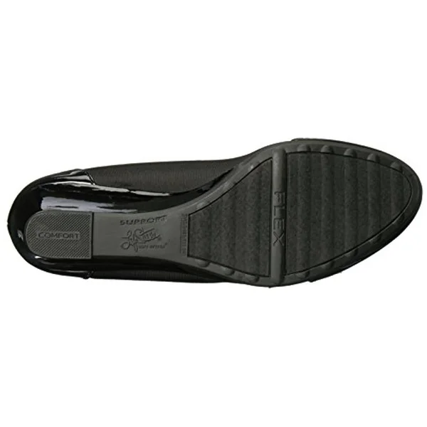 LifeStride Women's Juliana Stretch Wedge Pump - Black