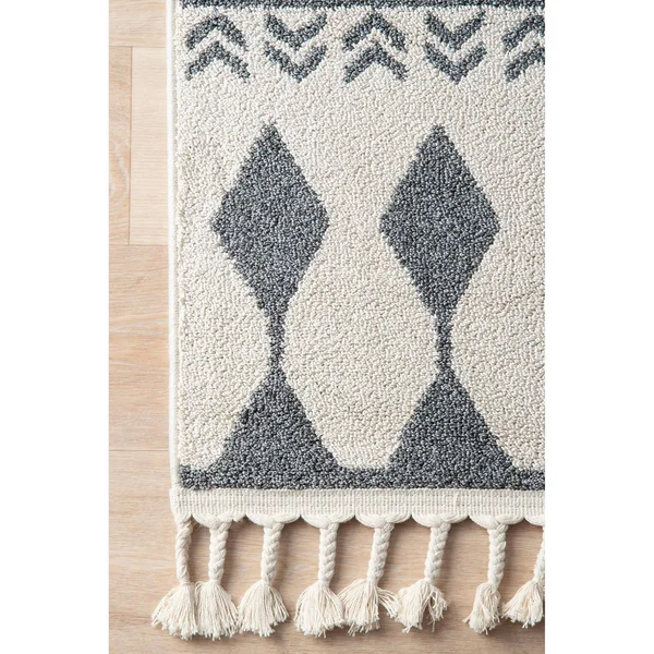 nuLOOM Terra Tribal Outdoor Rug - 6& 7x22 x 9&, Beige