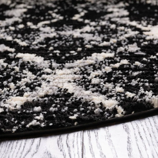 Rugs.com Tucson Collection Rug 3 ft Round Black Low Rug Perfect for Kitchens - Dining Rooms, Size: 3& x 3&
