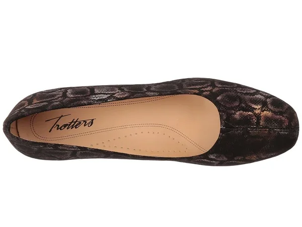 Women's Trotters &Doris& Pump - Size 7 M - Black