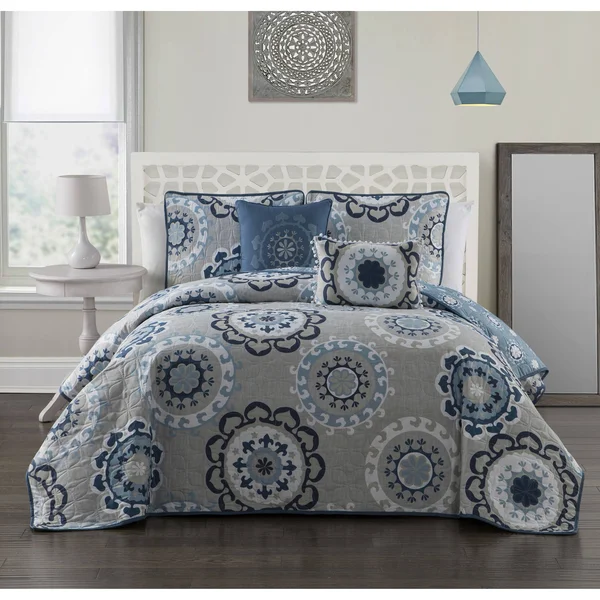 Avondale Manor Elsa Quilt Set - Blue - Twin