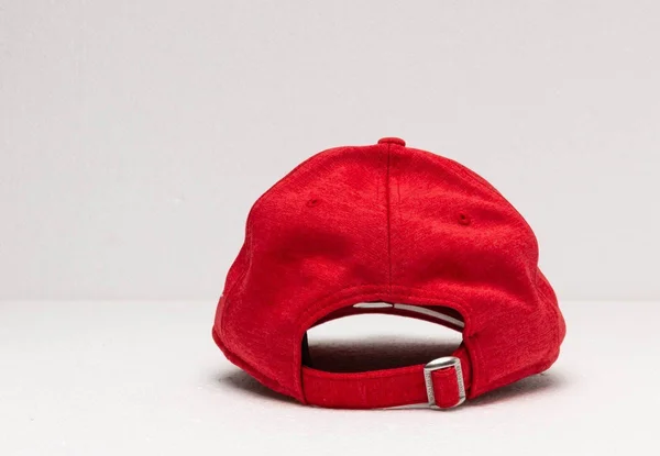 New Era 9FORTY Shadow Tech Cap Red