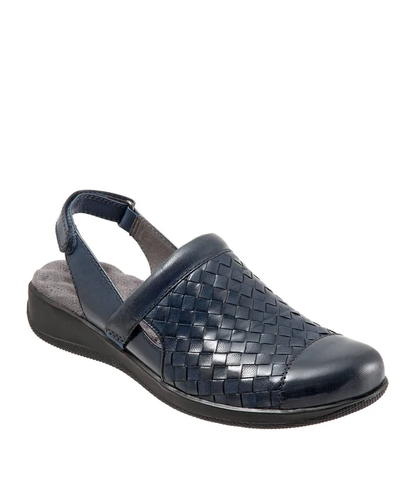 Women's Softwalk Salina Woven Navy Denim - in Size 7