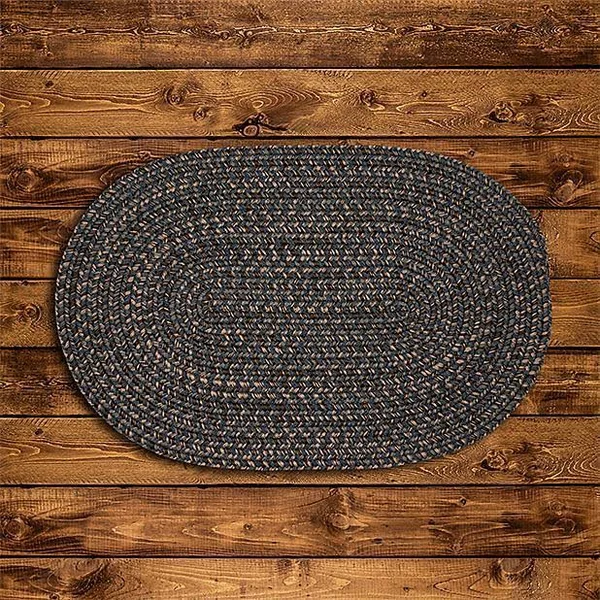 Colonial Mills Hayward Charcoal 2&x8& Oval Rug