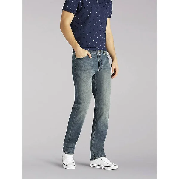 Lee Extreme Motion Straight Leg Jeans Mega (Size 52 x 28)