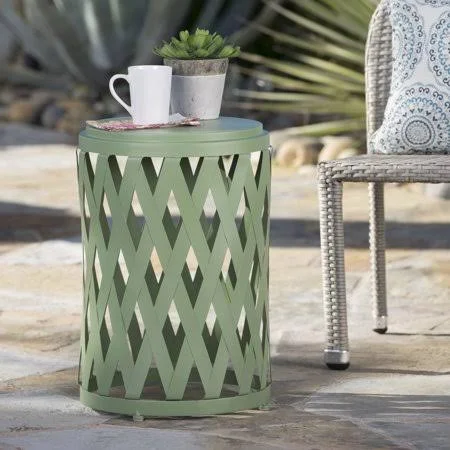 Aubriella Outdoor 14 inch Diameter Iron Side Table - Matte Green