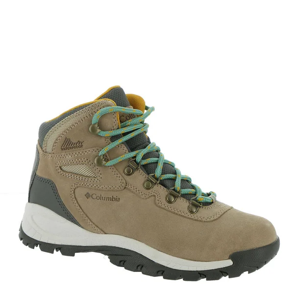 Columbia Women's Newton Ridge Plus Waterproof Amped Hiking Boots