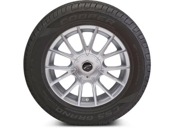 Cooper CS5 Grand Touring 205/70R15 96T Tire