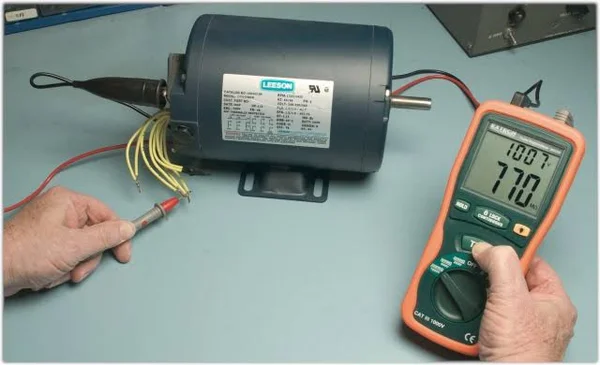 Extech 380260 Digital Megohmmeter