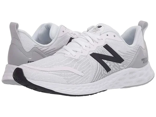 New Balance Women's Fresh Foam Tempo White 7 D - Running