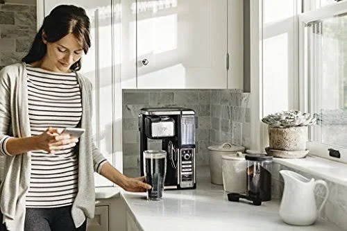 Ninja Single-Serve - Pod-free Coffee Maker Bar with Hot and Iced Coffee, Auto-iQ, Built-in Milk Frother, 5 Brew Styles, and Water