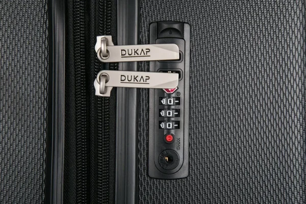DUKAP Crypto 32& Lightweight Hardside Spinner Luggage - Black