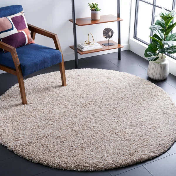 Safavieh Santa Monica Shag Beige 6&-7x22 x 6&-7x22 Round Rug