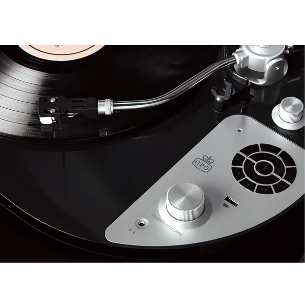 GPO PR 50 Turntable Bluetooth Pre Amp Gloss Black