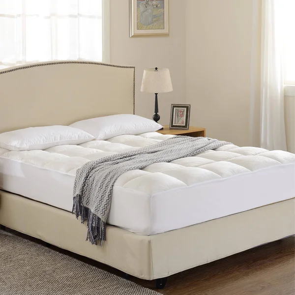 Cheer Collection Microplush Luxurious Alternative Down Mattress Pad - Topper and Protector (White - Twin)