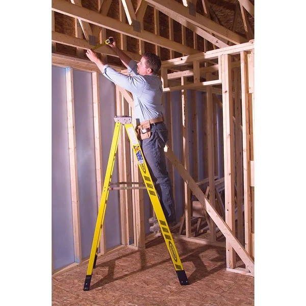 Werner 7306S 6 ft Type IAA Fiberglass Step Ladder