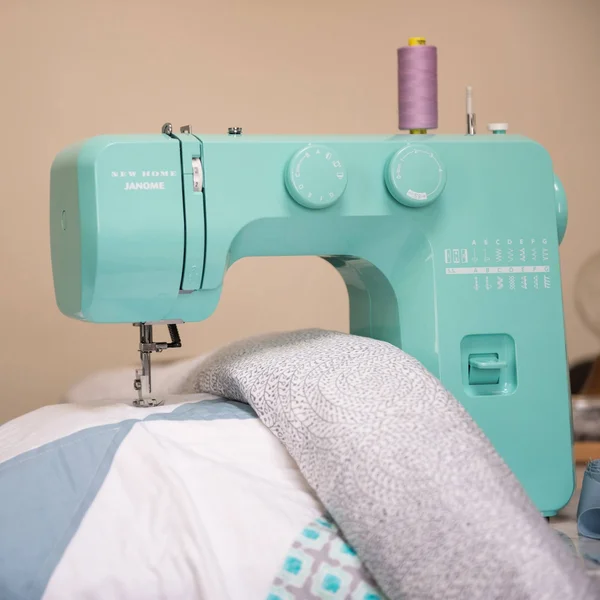 Janome Arctic Crystal Easy-to-Use Sewing Machine