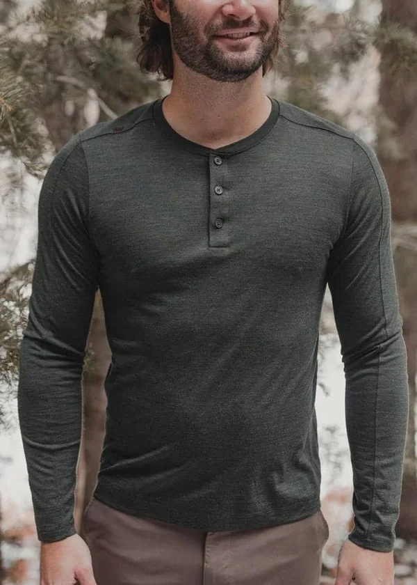 Men's Rhone Trek Wool Blend Henley - Size Small - Green