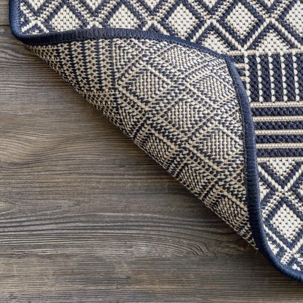 nuLOOM Frontier Striped Lattice Indoor/Outdoor Area Rug - Size: 8& x 10&